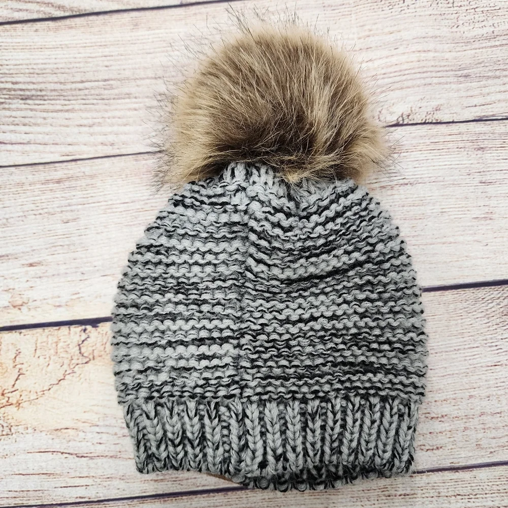 Sip Heart Faux Fur Beanie‎ Hat